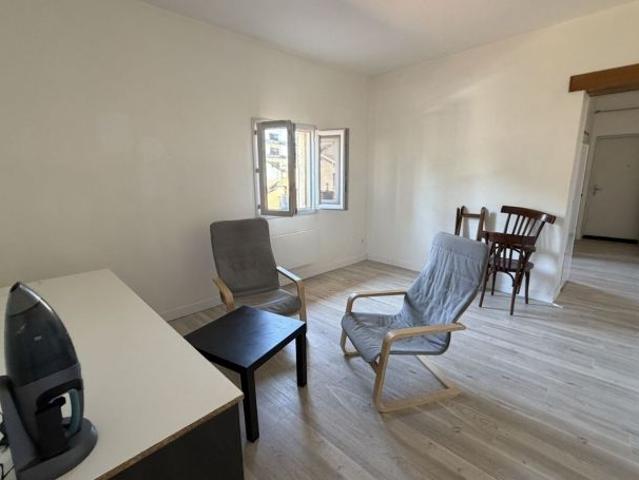 Location Appartement P2 rénové e Chalamont
