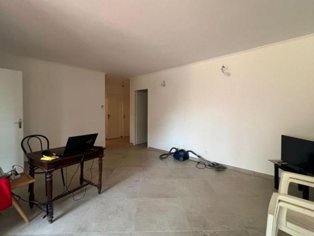 Location Appartement P4 Plan de cuques