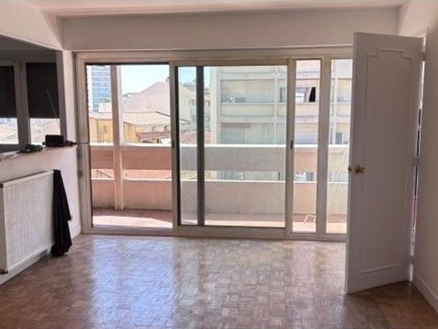 Location Appartement P5 rénové e Nimes