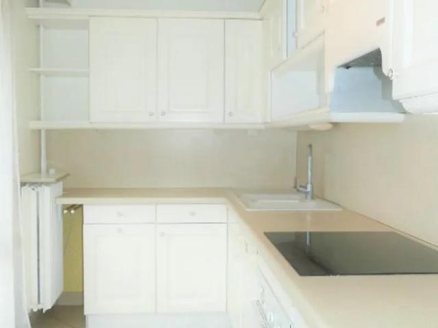 Location Appartement Parvis de l'Eglise Sacré Coeur, Chambéry