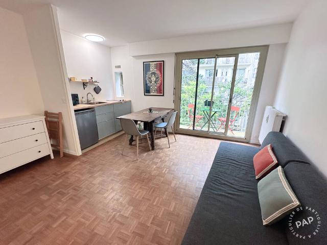 Location Appartement Parvis Notre Dame Place Jean Paul II, Paris