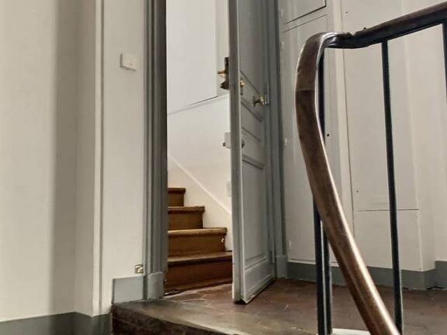 Location Appartement Parvis Notre Dame Place Jean Paul II, Paris