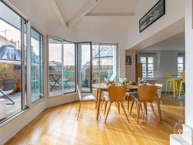 Location Appartement Parvis Notre Dame Place Jean Paul II, Paris
