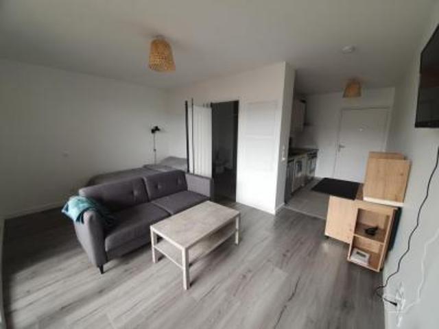 location appartement parentis en born 1 pièce 28 m2 landes 40160 610 € / mois