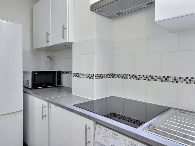 Location Appartement Paris 75008 47 m² 1 chambre terrasse Malesherbes Madeleine