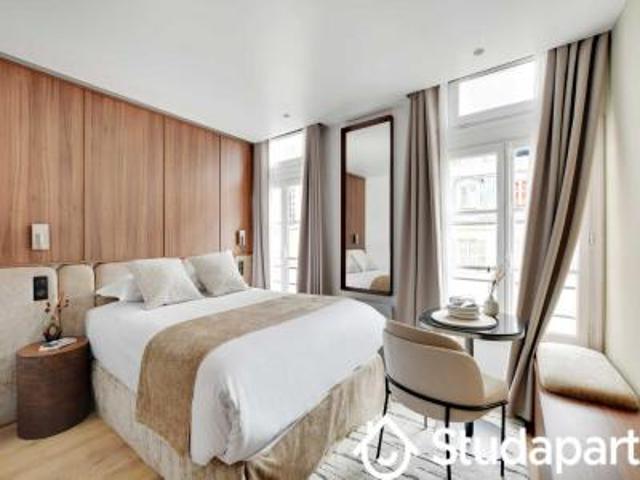 location appartement paris 7eme arrondissement 1 pièce 16 m2 paris 75007 2000 € / mois