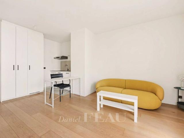 Location appartement, Paris 7ème 75007, 1 pièce, 33 m², ref 87050636