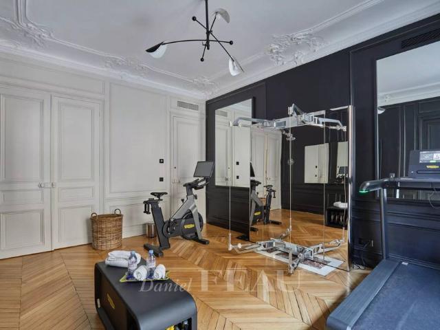 Location appartement, Paris 8ème 75008, 8 pièces, 244 m², ref 87034479