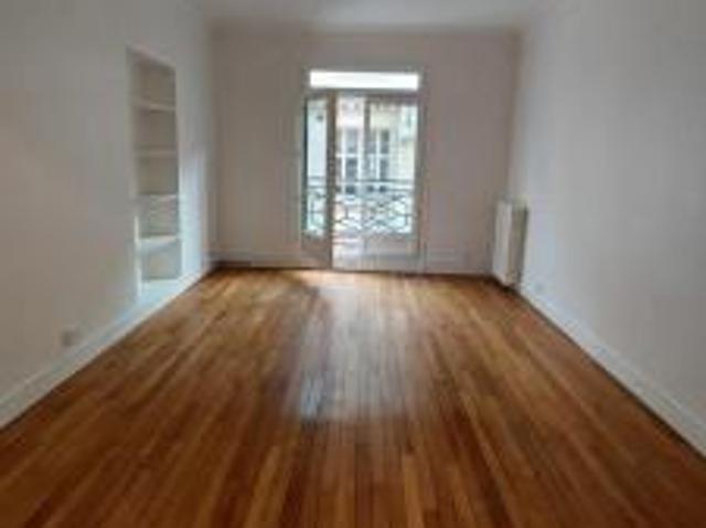 location appartement paris 17eme arrondissement 2 pièces 49 m2 paris 75017 2000 € / mois