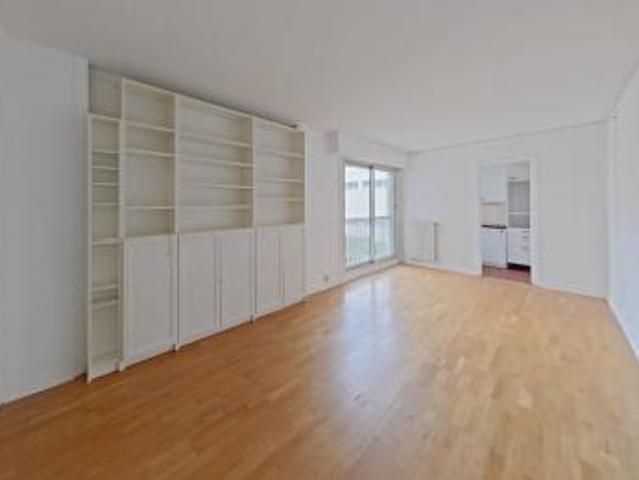 location appartement paris 15eme arrondissement 2 pièces 44 m2 paris 75015 1580 € / mois