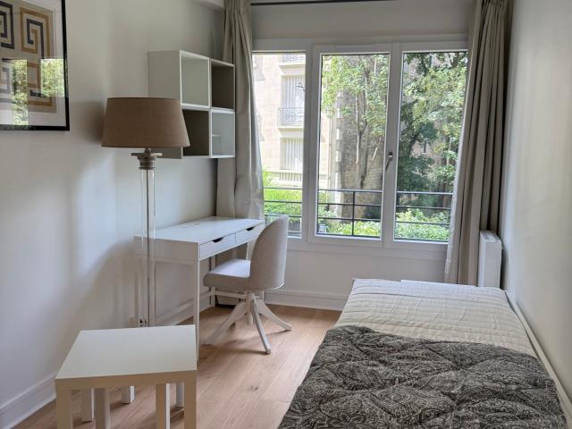 Location Appartement Paris 16 75016 Place Rodin — Franck Ross Immobilier
