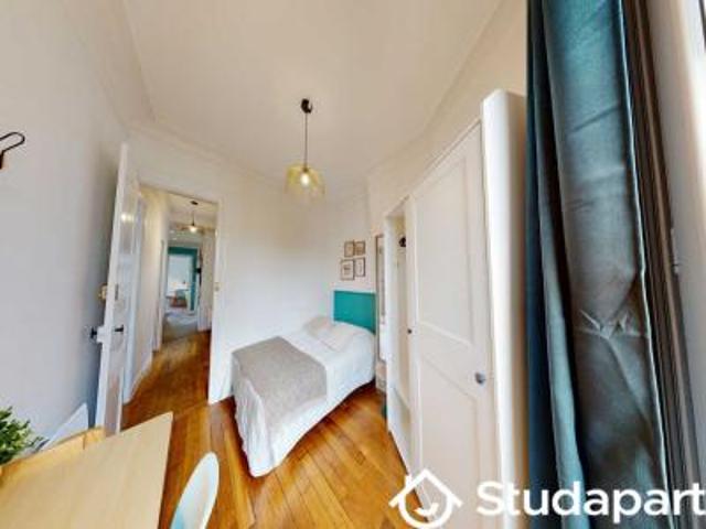 location appartement paris 18eme arrondissement 1 pièce 9 m2 paris 75018 910 € / mois