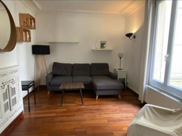 location appartement paris 18eme arrondissement 2 pièces 34 m2 paris 75018 1400 € / mois