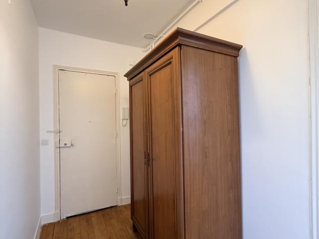 Location appartement Paris 1 pièce 28m² 870€ | Auburtin Immobilier
