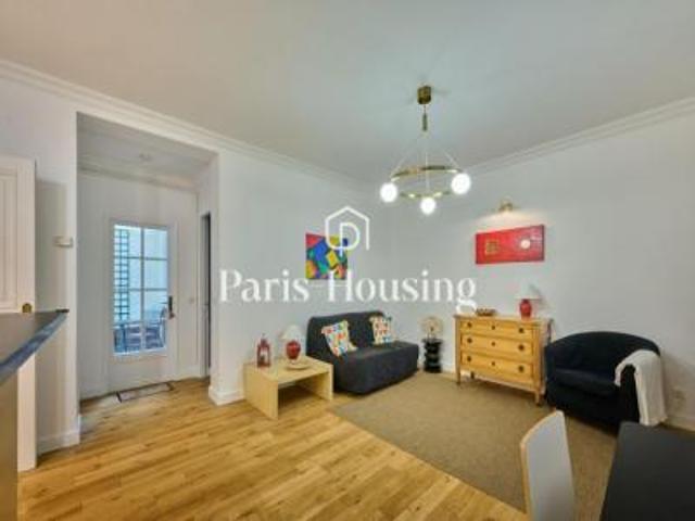 location appartement paris 2 pièces 46 m2 paris 75000 1690 € / mois