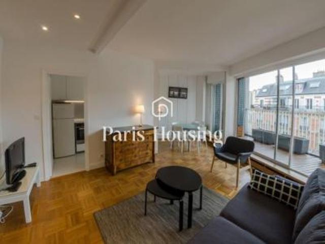 location appartement paris 2 pièces 56 m2 paris 75000 2515 € / mois