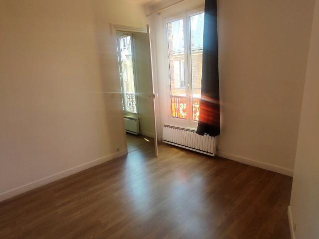 Location appartement Paris 2 pièces 22.58m² 820€ | Auburtin Immobilier
