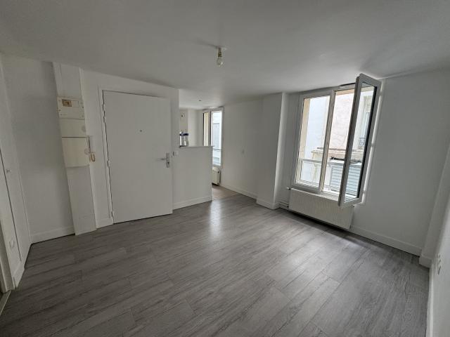 Location appartement Paris 2 pièces 32.3m² 906€ | Auburtin Immobilier