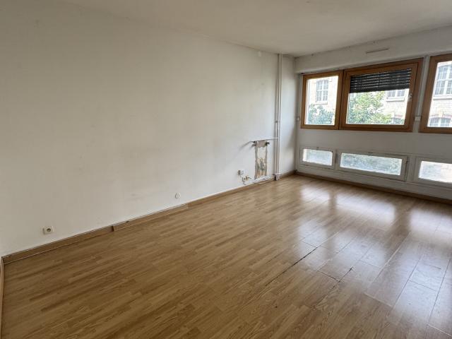 Location appartement Paris 3 pièces 60m² 1485€ | Auburtin Immobilier