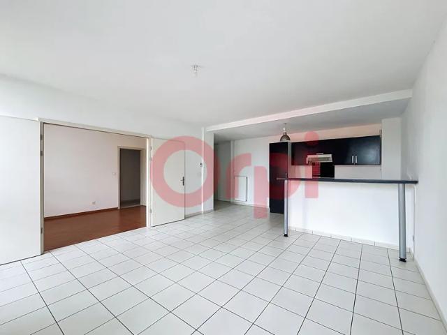 Location Appartement Parking Porte Jeune Souterrain Vinci, Mulhouse