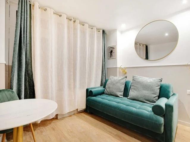 Location Appartement Passage du Mont Cenis, Paris