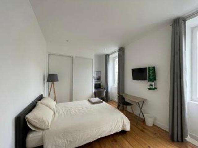 location appartement pau 1 pièce 133 m2 pyrenees atlantiques 64000 509 € / mois
