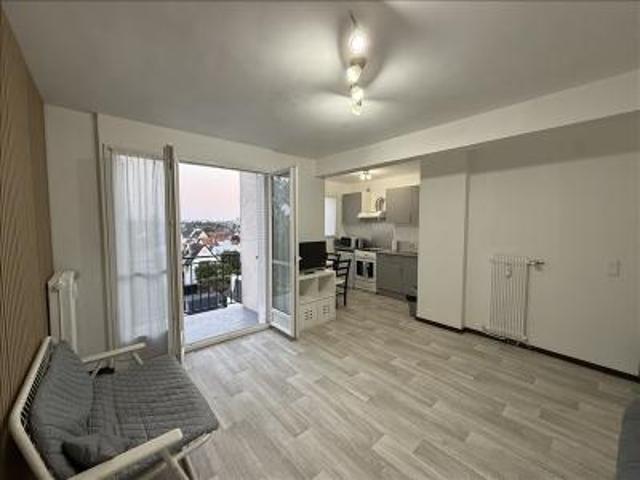 location appartement pavillons sous bois 1 pièce 30 m2 seine saint denis 93320 750 € / mois