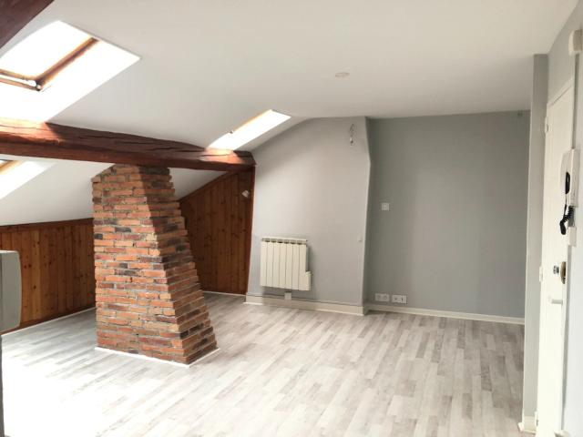Location Appartement Petite Rue Montlosier, Clermont Ferrand