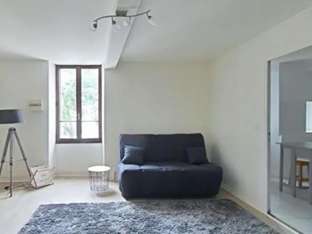 Location Appartement Petite Rue Neuve, Romans sur Isère