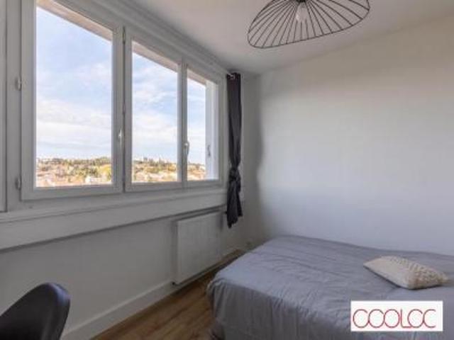 location appartement pierre benite 1 pièce 20 m2 rhone 69310 540 € / mois