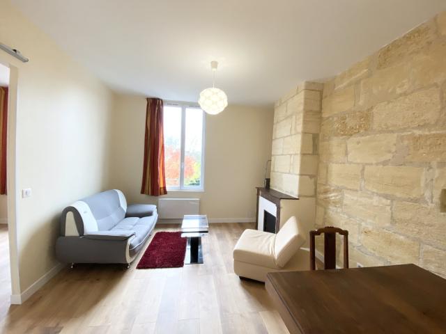 Location Appartement Pont Jacques Chaban Delmas, Bordeaux