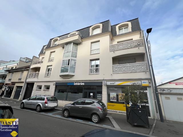 Location appartement Pontault Combault 1 pièce 28.84m² 732€ | Daste Gestion