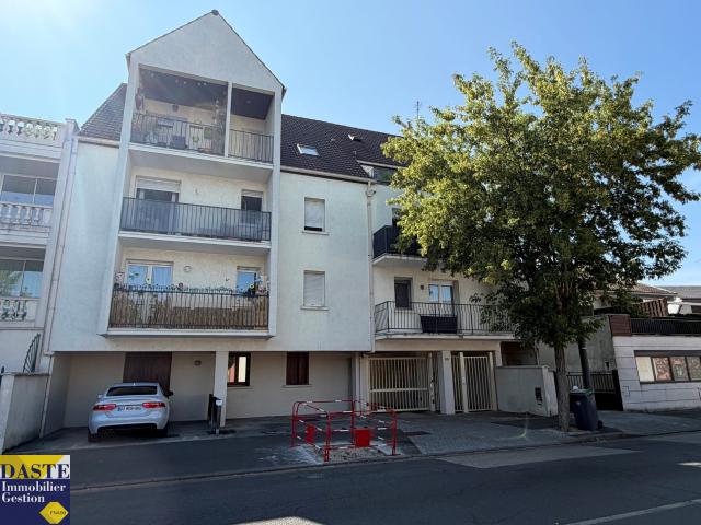 Location appartement Pontault Combault 1 pièce 31.06m² 658.3€ | Daste Gestion
