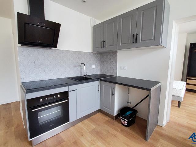 Location appartement Pontivy: 543 € AJP Immobilier Pontivy