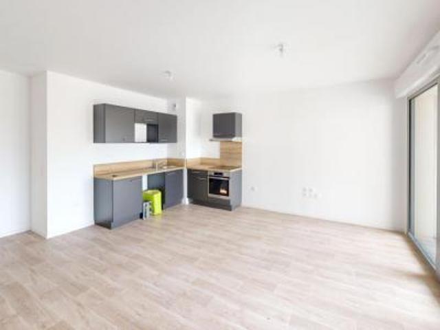 location appartement poitiers 4 pièces 80 m2 vienne 86000 820 € / mois