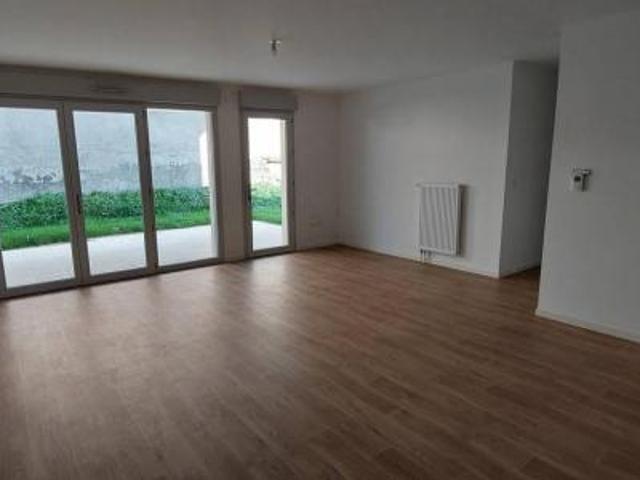 location appartement poitiers 4 pièces 84 m2 vienne 86000 863 € / mois