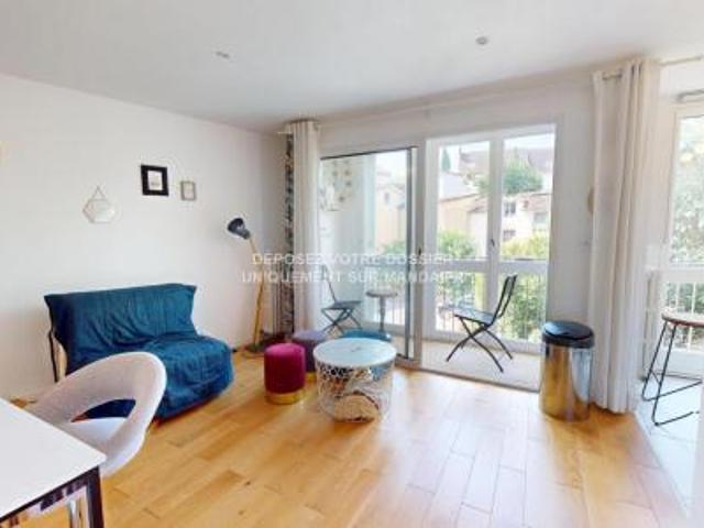 location appartement poitiers 1 pièce 27 m2 vienne 86000 525 € / mois
