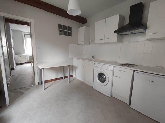 Location Appartement Place Ancienne Bouverie, Romans sur Isère