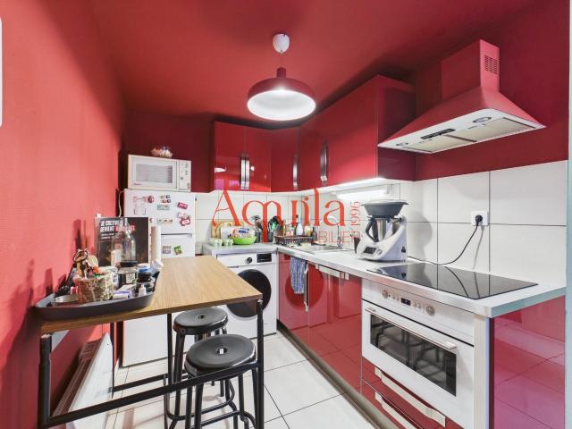 Location Appartement Place Antoine Vollon, Lyon