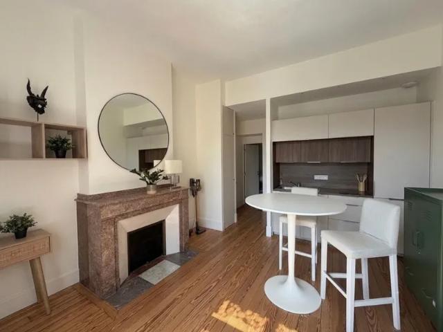 Location Appartement Place Auguste Lafourcade, Toulouse