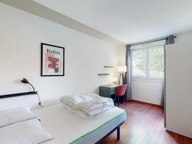 Location Appartement Place Auguste Rodin, Villejuif