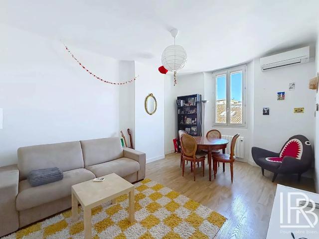 Location Appartement Place aux Huiles, Marseille