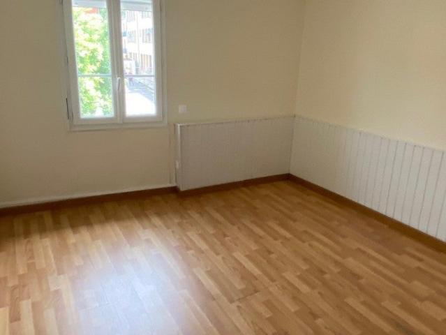Location Appartement Place Benoît Arzac, Toulouse