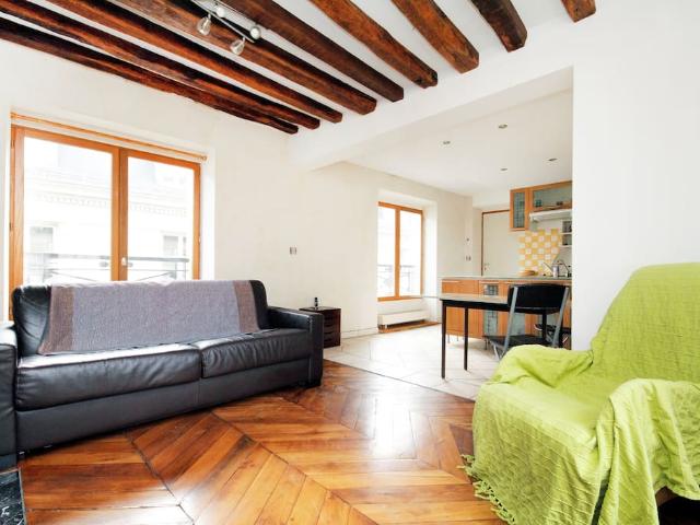 Location Appartement Place Boieldieu, Paris