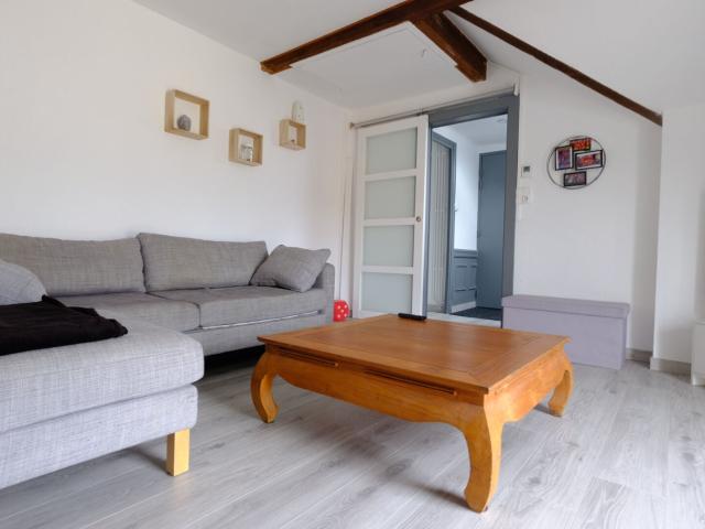 Location Appartement Place Charles de Gaulle, Thaon les Vosges