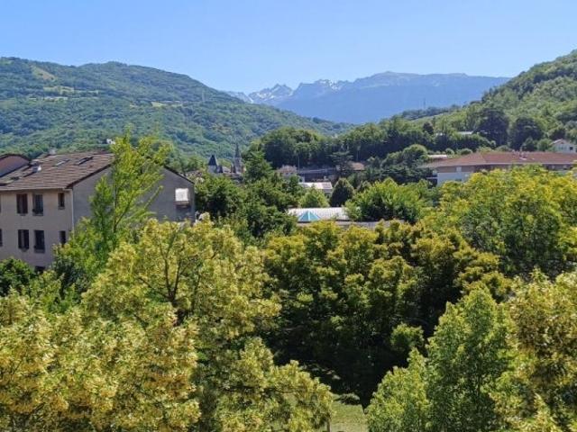 Location Appartement Place Condorcet, Eybens