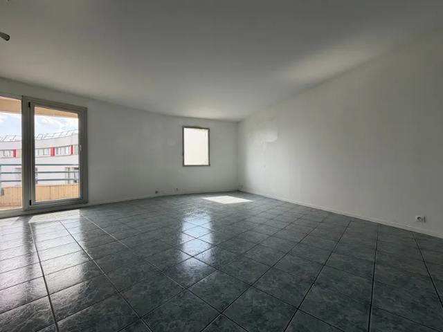 Location Appartement Place Clément Ader, Noisy le Grand