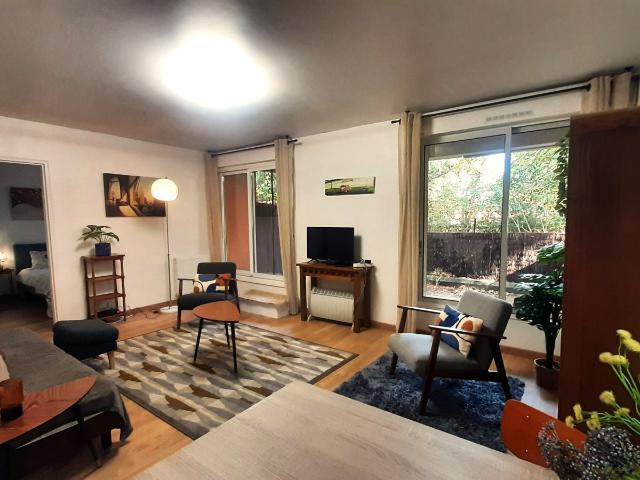 Location Appartement Place Clémence Isaure, Castanet Tolosan