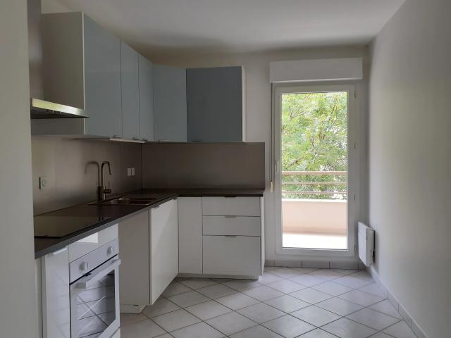 Location Appartement Place d'Amérique, Dijon