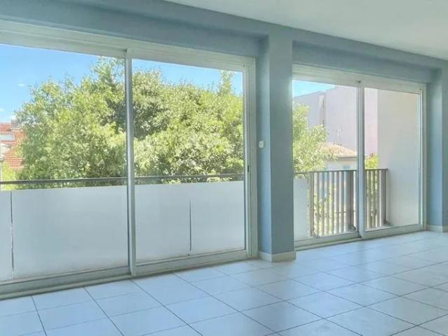 Location Appartement Place Danton, Valence